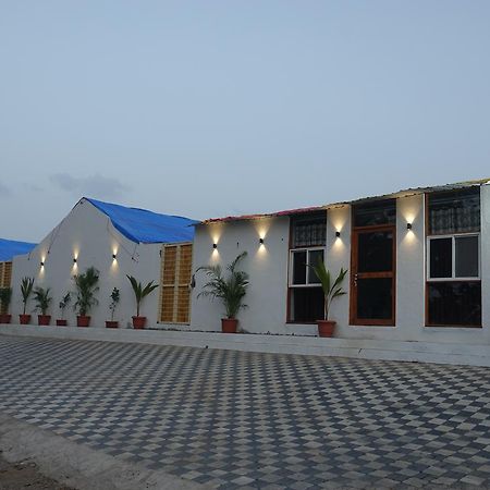Samudra Resort Nashik Exterior photo